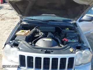 2010 Jeep Grand Cherokee Laredo with VIN 1J4PS4GK2AC155683, listed as a IAAI auction lot 41411133 with 211,803 mi miles. Bid and sale history available at carsss.com. Image 10.