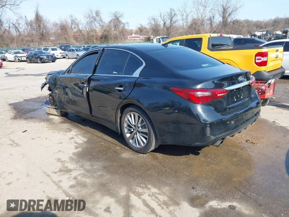 2018 Infiniti Q50 3.0t LUXE with VIN JN1EV7AP1JM590282, listed as a IAAI auction lot 41701763 with 111,318 mi miles. Bid and sale history available at carsss.com. Image 3.