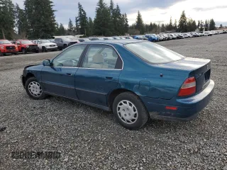 1994 Honda Accord LX w/ABS with VIN JHMCD563XRC104988, listed as a Copart auction lot 85812654 with 139,431 mi miles and Salvage Title. Bid and sale history available at carsss.com. Image 2.
