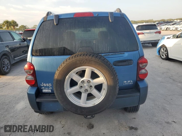 2005 Jeep Liberty Limited z VIN 1J8GL58K95W558452, wystawiony jako Copart lot #47108655 z przebiegiem 80 163 mil mil oraz Szkoda całkowita • Salvage title. Historia ofert i sprzedaży dostępna na DreamBid. Obrazek 6.