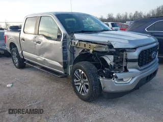 2021 Ford F-150 XL with VIN 1FTEW1EP4MKD20724, listed as a IAAI auction lot 41876092 with 201,929 mi miles. Bid and sale history available at carsss.com. Image 1.