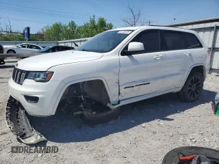 2018 Jeep Grand Cherokee Altitude with VIN 1C4RJFAG8JC356781, listed as a Copart auction lot 54135235 with 104,958 mi miles and Salvage title. Bid and sale history available at DreamBid. Image 1.