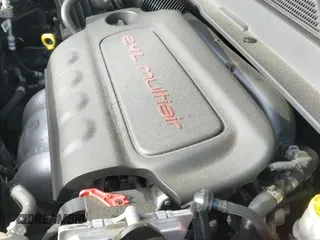 2020 Jeep Compass Latitude z VIN 3C4NJCBB9LT130367, wystawiony jako IAAI lot #41268917 z przebiegiem 44 892 mil mil oraz . Historia ofert i sprzedaży dostępna na DreamBid. Obrazek 19.