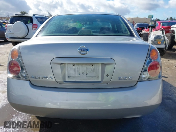 2003 Nissan Altima S with VIN 1N4AL11D43C354986, listed as a IAAI auction lot 41794579 with 135,238 mi miles. Bid and sale history available at carsss.com. Image 16.