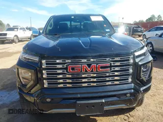 2023 GMC Canyon 4WD Denali with VIN 1GTP6FEK9P1146606, listed as a IAAI auction lot 41330983 with 18,907 mi miles and . Bid and sale history available at DreamBid. Image 12.