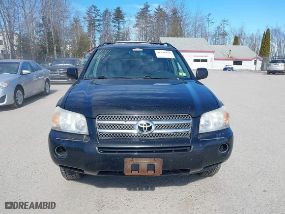 2006 Toyota Highlander Hybrid with VIN JTEEW21A660023732, listed as a IAAI auction lot 41916187 with 327,093 mi miles. Bid and sale history available at carsss.com. Image 13.