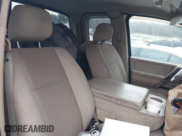 2008 Nissan Titan SE with VIN 1N6AA06A08N306824, listed as a IAAI auction lot 41407249 with Not Provided miles. Bid and sale history available at carsss.com. Image 5.