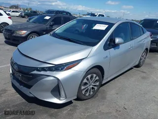 2020 Toyota Prius Prime LE with VIN JTDKARFP1L3163063, listed as a IAAI auction lot 41947526 with NaN miles. Bid and sale history available at carsss.com. Image 2.