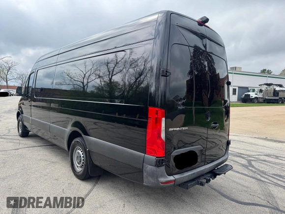 2020 Mercedes-Benz Sprinter Cargo Cargo with VIN W1W4EDHY3LT023378, listed as a Copart auction lot 56260055 with 485,694 mi miles and Clean Title. Bid and sale history available at DreamBid. Image 3.