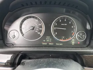 2012 BMW 5 Series 528i xDrive z VIN WBAXH5C56CDW06599, wystawiony jako Copart lot #55239355 z przebiegiem 129 520 mil mil oraz Szkoda całkowita • Salvage title. Historia ofert i sprzedaży dostępna na DreamBid. Obrazek 9.