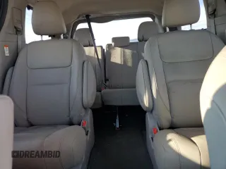 2020 Toyota Sienna XLE with VIN 5TDDZ3DC3LS237516, listed as a Copart auction lot 43732545 with 93,683 mi miles and Salvage title. Bid and sale history available at DreamBid. Image 10.
