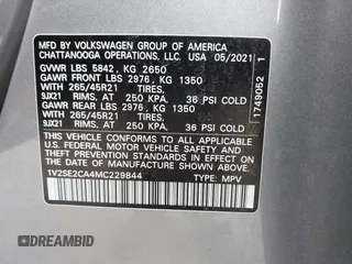 2021 Volkswagen Atlas SEL with VIN 1V2SE2CA4MC229844, listed as a IAAI auction lot 41916623 with 34,618 mi miles and . Bid and sale history available at DreamBid. Image 9.