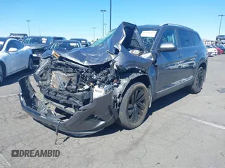 2021 Volkswagen Atlas SEL с VIN 1V2BR2CA2MC520525, выставлен на аукционе IAAI как лот 41398262 с пробегом 48 107 миль миль и . История ставок и продаж доступна на DreamBid. Изображение 2.