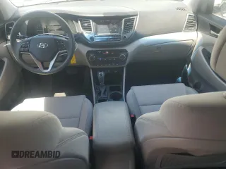 2018 Hyundai Tucson SEL z VIN KM8J33A43JU627313, wystawiony jako Copart lot #53834185 z przebiegiem 176 695 mil mil oraz Szkoda całkowita • Salvage title. Historia ofert i sprzedaży dostępna na DreamBid. Obrazek 8.