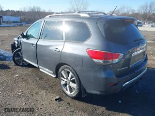 2013 Nissan Pathfinder SL with VIN 5N1AR2MM0DC606403, listed as a IAAI auction lot 41402104 with 128,644 mi miles. Bid and sale history available at carsss.com. Image 3.