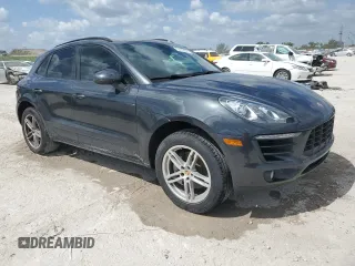 2017 Porsche Macan with VIN WP1AA2A52HLB08135, listed as a Copart auction lot 53119195 with 101,497 mi miles and Salvage Title. Bid and sale history available at DreamBid. Image 4.