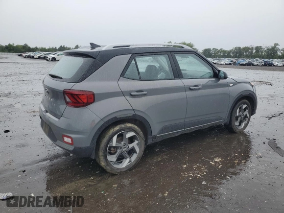 2022 Hyundai Venue SEL with VIN KMHRC8A31NU176041, listed as a Copart auction lot 58560355 with 59,621 mi miles and Salvage title. Bid and sale history available at DreamBid. Image 3.