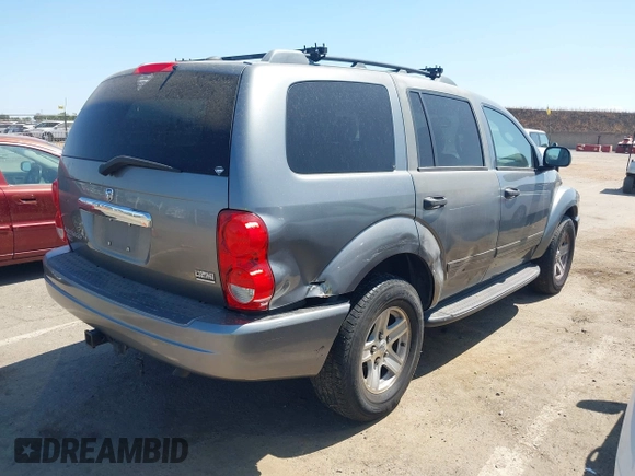 2005 Dodge Durango SLT z VIN 1D8HB48D55F594330, wystawiony jako IAAI lot #42576924 z przebiegiem 151 826 mil mil oraz . Historia ofert i sprzedaży dostępna na DreamBid. Obrazek 4.