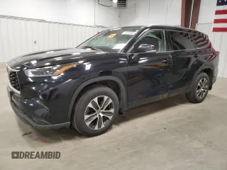 2021 Toyota Highlander XLE with VIN 5TDHZRBH0MS063991, listed as a Copart auction lot 52595065 with Not provided miles and Salvage title. Bid and sale history available at DreamBid. Image 1.