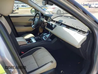 2020 Land Rover Range Rover Velar S z VIN SALYB2EX4LA242330, wystawiony jako IAAI lot #42479335 z przebiegiem 99 712 mil mil oraz . Historia ofert i sprzedaży dostępna na DreamBid. Obrazek 5.