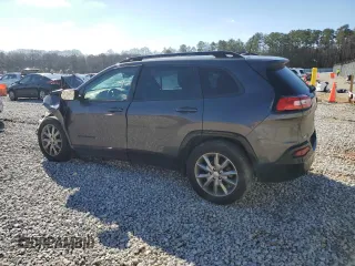 2018 Jeep Cherokee Latitude with VIN 1C4PJLCB2JD604797, listed as a Copart auction lot 47785685 with Not Provided miles and Salvage Title. Bid and sale history available at carsss.com. Image 2.