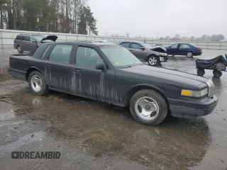 1997 Lincoln Town Car Executive z VIN 1LNLM81W7VY720905, wystawiony jako Copart lot #85910534 z przebiegiem Nie podano mil oraz Szkoda całkowita • Salvage title. Historia ofert i sprzedaży dostępna na DreamBid. Obrazek 4.