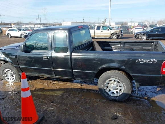 2010 Ford Ranger XLT with VIN 1FTLR4FEXAPA78663, listed as a IAAI auction lot 41485644 with 137,920 mi miles. Bid and sale history available at carsss.com. Image 15.