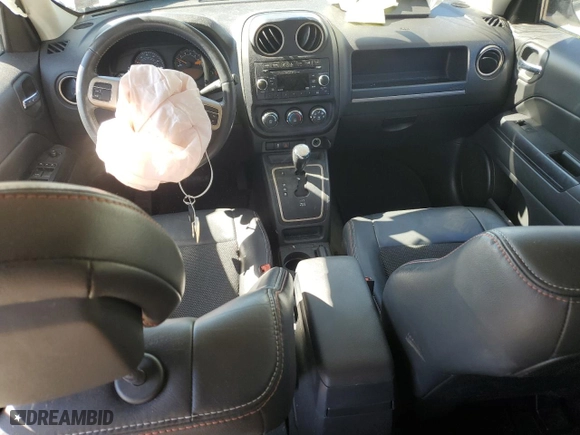 2016 Jeep Patriot 75th Anniversary with VIN 1C4NJRBB2GD697812, listed as a Copart auction lot 77008604 with 0 mi miles and Salvage Title. Bid and sale history available at carsss.com. Image 8.