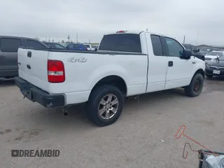 2006 Ford F-150 STX with VIN 1FTRX14W66FA26339, listed as a IAAI auction lot 41589554 with 1 mi miles. Bid and sale history available at carsss.com. Image 4.