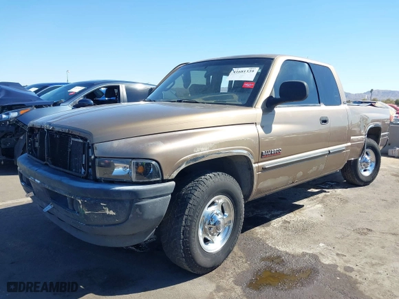 2001 Dodge Ram 2500 with VIN 3B7KC23661G729757, listed as a IAAI auction lot 41681339 with 288,065 mi miles. Bid and sale history available at carsss.com. Image 17.