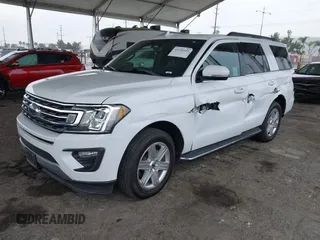 2020 Ford Expedition XLT with VIN 1FMJU1HT7LEA34372, listed as a IAAI auction lot 41720101 with 81,388 mi miles. Bid and sale history available at carsss.com. Image 2.