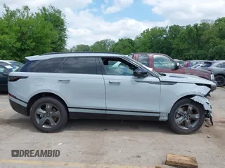 2025 Land Rover Range Rover Velar Dynamic SE with VIN SALYL2EX1SA394559, listed as a IAAI auction lot 42262198 with 17,470 mi miles and . Bid and sale history available at DreamBid. Image 14.