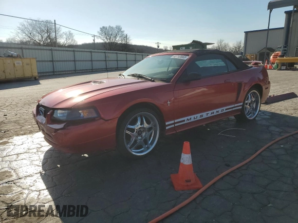 2001 Ford Mustang Deluxe with VIN 1FAFP44421F107940, listed as a Copart auction lot 48740865 with 157,878 mi miles and Salvage Title. Bid and sale history available at carsss.com. Image 1.