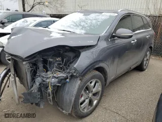 2017 Kia Sorento SX V6 with VIN 5XYPKDA52HG337284, listed as a Copart auction lot 43023345 with 104,225 mi miles and Salvage Title. Bid and sale history available at carsss.com. Image 1.