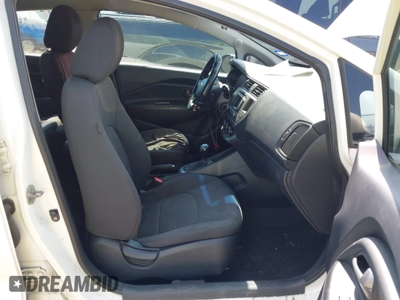 2013 Kia Rio SX z VIN KNADN5A39D6208807, wystawiony jako IAAI lot #42392747 z przebiegiem 170 895 mil mil oraz . Historia ofert i sprzedaży dostępna na DreamBid. Obrazek 5.