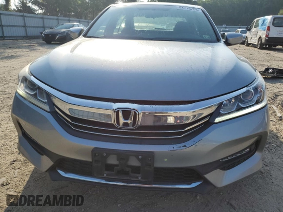 2016 Honda Accord Sport с VIN 1HGCR2F57GA133331, выставлен на аукционе Copart как лот 61716265 с пробегом 64 216 миль миль и Списание • Salvage title. История ставок и продаж доступна на DreamBid. Изображение 5.