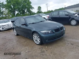 2006 BMW 3 Series 325xi с VIN WBAVD13546KT80140, выставлен на аукционе IAAI как лот 42473256 с пробегом 125 591 миль миль и . История ставок и продаж доступна на DreamBid. Изображение 1.