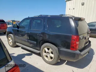2008 Chevrolet Tahoe 2LT z VIN 1GNFC13028R252785, wystawiony jako Copart lot #56244945 z przebiegiem 283 328 mil mil oraz Czysty tytuł • Clean title. Historia ofert i sprzedaży dostępna na DreamBid. Obrazek 2.