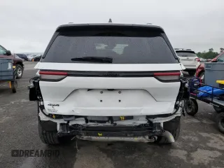 2023 Jeep Grand Cherokee Laredo с VIN 1C4RJHAG8PC569833, выставлен на аукционе Copart как лот 62543635 с пробегом 22 373 миль миль и Списание • Salvage title. История ставок и продаж доступна на DreamBid. Изображение 6.