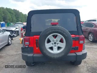2016 Jeep Wrangler Unlimited Sport z VIN 1C4BJWDG0GL176104, wystawiony jako IAAI lot #42456659 z przebiegiem 116 902 mil mil oraz . Historia ofert i sprzedaży dostępna na DreamBid. Obrazek 16.