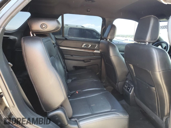 2018 Ford Explorer Limited z VIN 1FM5K8F85JGA89225, wystawiony jako Copart lot #58362855 z przebiegiem 89 370 mil mil oraz Szkoda całkowita • Salvage title. Historia ofert i sprzedaży dostępna na DreamBid. Obrazek 10.