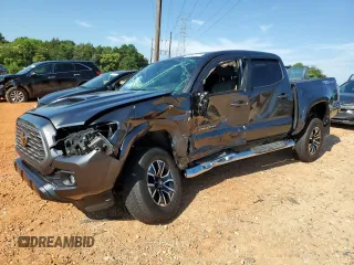 2022 Toyota Tacoma SR5 with VIN 3TMAZ5CN0NM187744, listed as a Copart auction lot 63582225 with 28,933 mi miles and Salvage title. Bid and sale history available at DreamBid. Image 1.