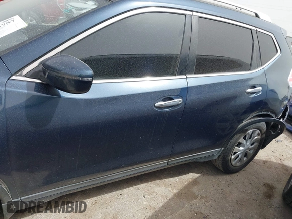 2016 Nissan Rogue S with VIN KNMAT2MT0GP637970, listed as a IAAI auction lot 41823757 with 128,657 mi miles and . Bid and sale history available at DreamBid. Image 15.