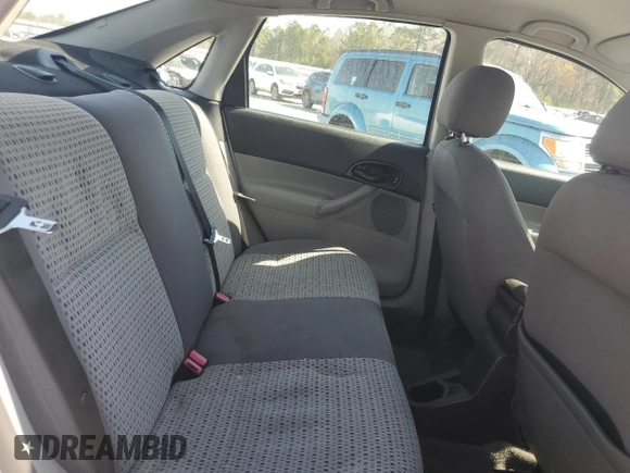 2007 Ford Focus S with VIN 1FAFP34N87W171671, listed as a Copart auction lot 49335385 with 140,638 mi miles and Salvage Title. Bid and sale history available at carsss.com. Image 10.