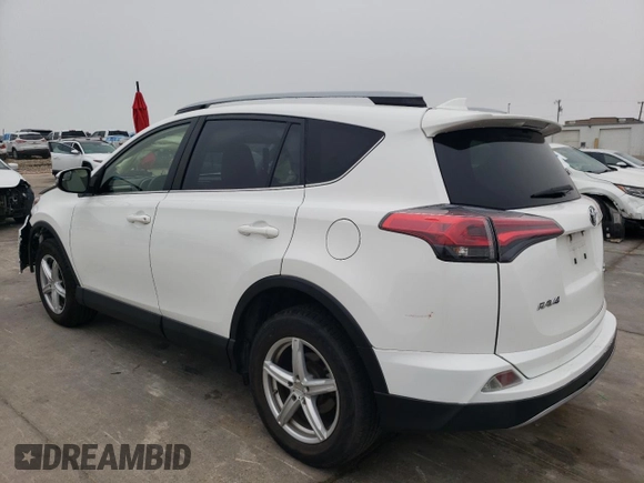 2017 Toyota RAV4 XLE with VIN JTMWFREV1HD098512, listed as a Copart auction lot 44060895 with 135,201 mi miles and Clean Title. Bid and sale history available at carsss.com. Image 2.
