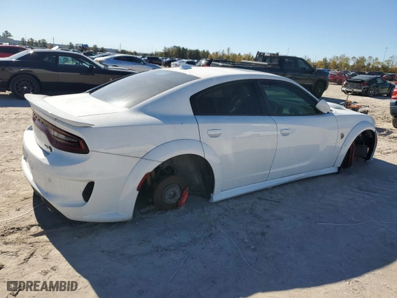 2021 Dodge Charger SRT Hellcat Redeye Widebody with VIN 2C3CDXL96MH500836, listed as a Copart auction lot 84683794 with 26,211 mi miles and Clean Title. Bid and sale history available at carsss.com. Image 3.