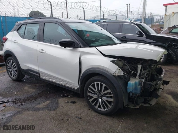 2021 Nissan Kicks SR with VIN 3N1CP5DV9ML474827, listed as a IAAI auction lot 41731945 with 115,682 mi miles. Bid and sale history available at carsss.com. Image 1.