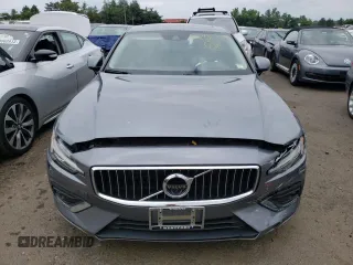 2019 Volvo S60 Inscription with VIN 7JRA22TLXKG005024, listed as a Copart auction lot 58015943 with 32,872 mi miles. Bid and sale history available at carsss.com. Image 5.
