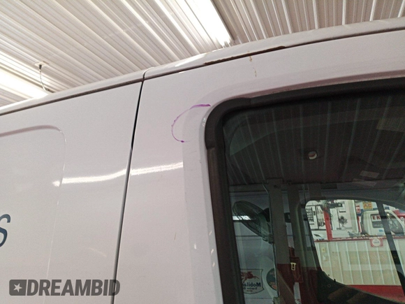 2016 Ford Transit Cargo z VIN 1FTYE1YM8GKB19172, wystawiony jako IAAI lot #42788511 z przebiegiem 143 978 mil mil oraz . Historia ofert i sprzedaży dostępna na DreamBid. Obrazek 30.