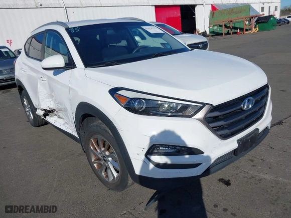 2016 Hyundai Tucson SE with VIN KM8J3CA44GU200294, listed as a IAAI auction lot 41678222 with 65,468 mi miles. Bid and sale history available at carsss.com. Image 1.